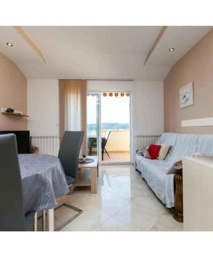 Levanda Supetarska Draga Apartment